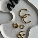 LARGE TUBE HOOPS GOLD